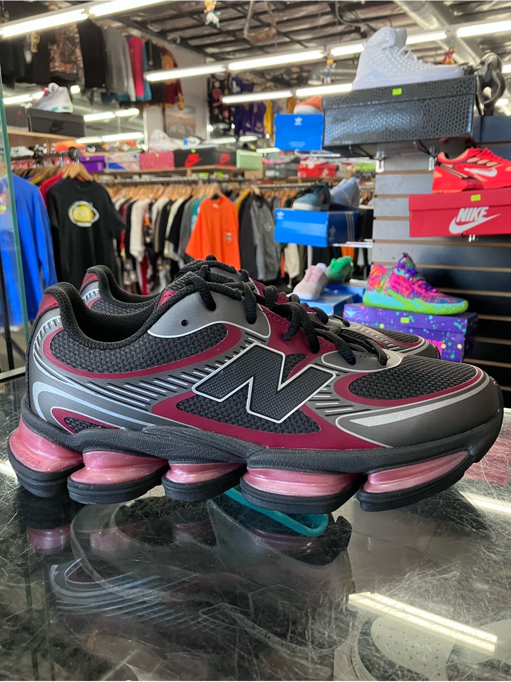 New Balance ABZORB 2000 Black Cement Podium Red Size 10